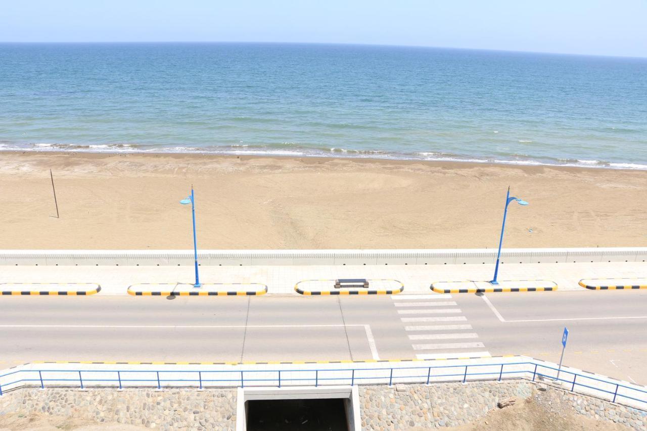 Marina H Hotel Sohar Exterior foto