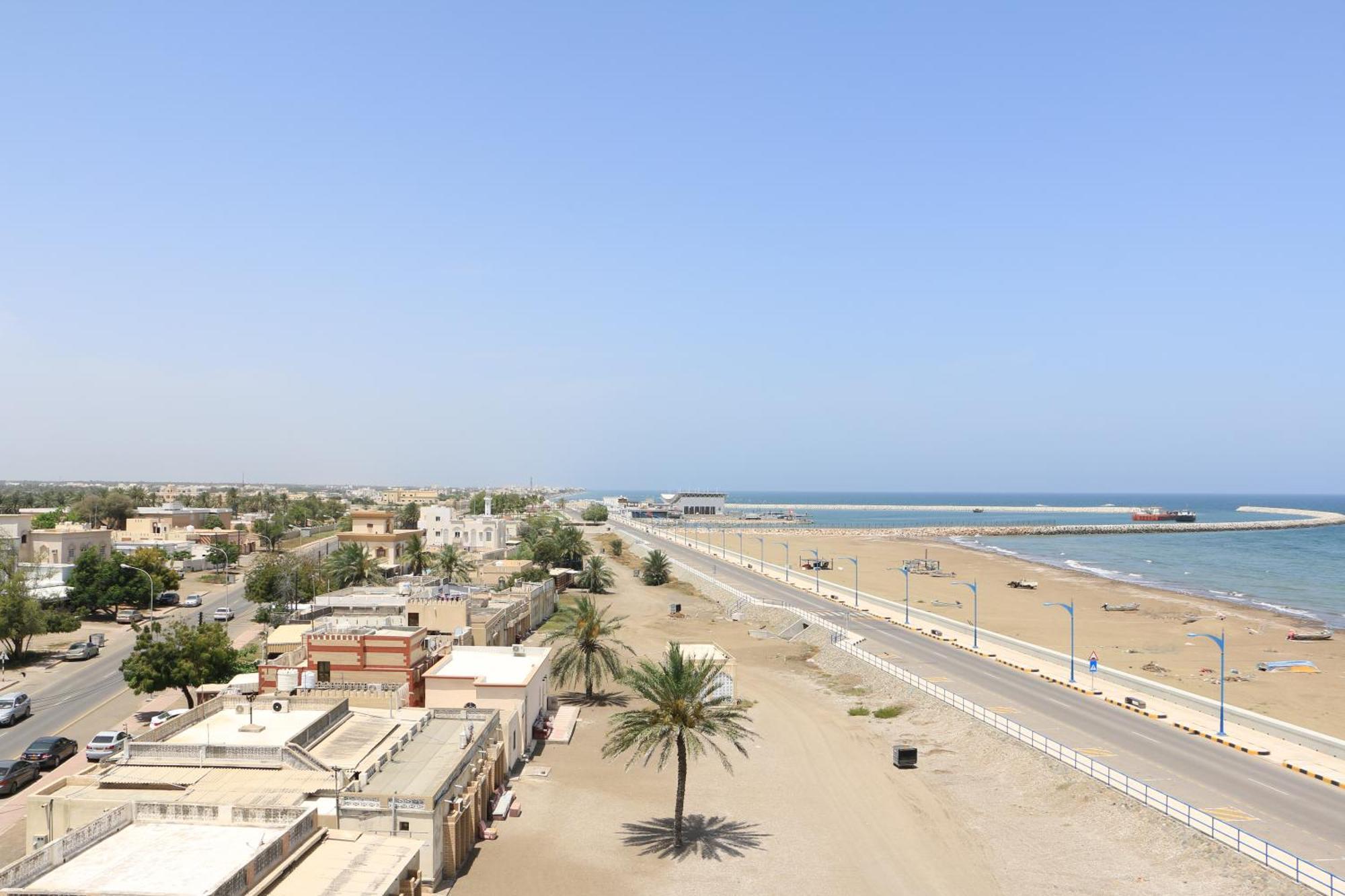 Marina H Hotel Sohar Exterior foto